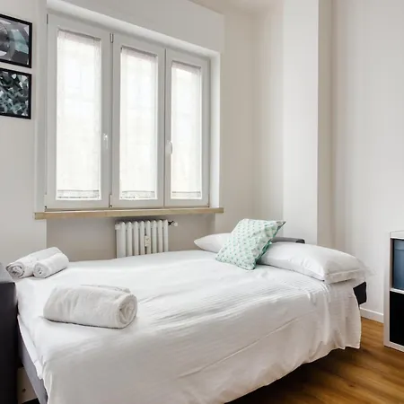 Joivy Elegant & Modern In Isola District מילאנו