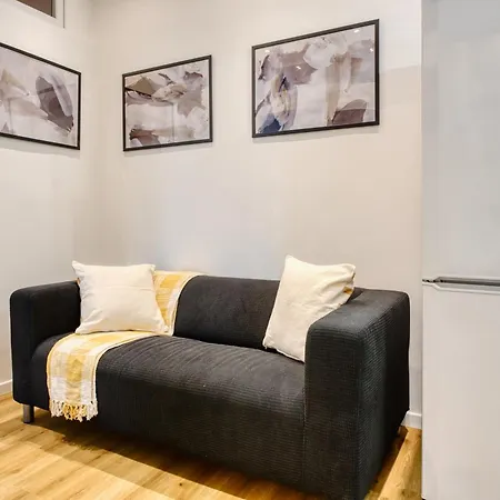 Lägenhet Joivy Elegant & Modern In Isola District Milano